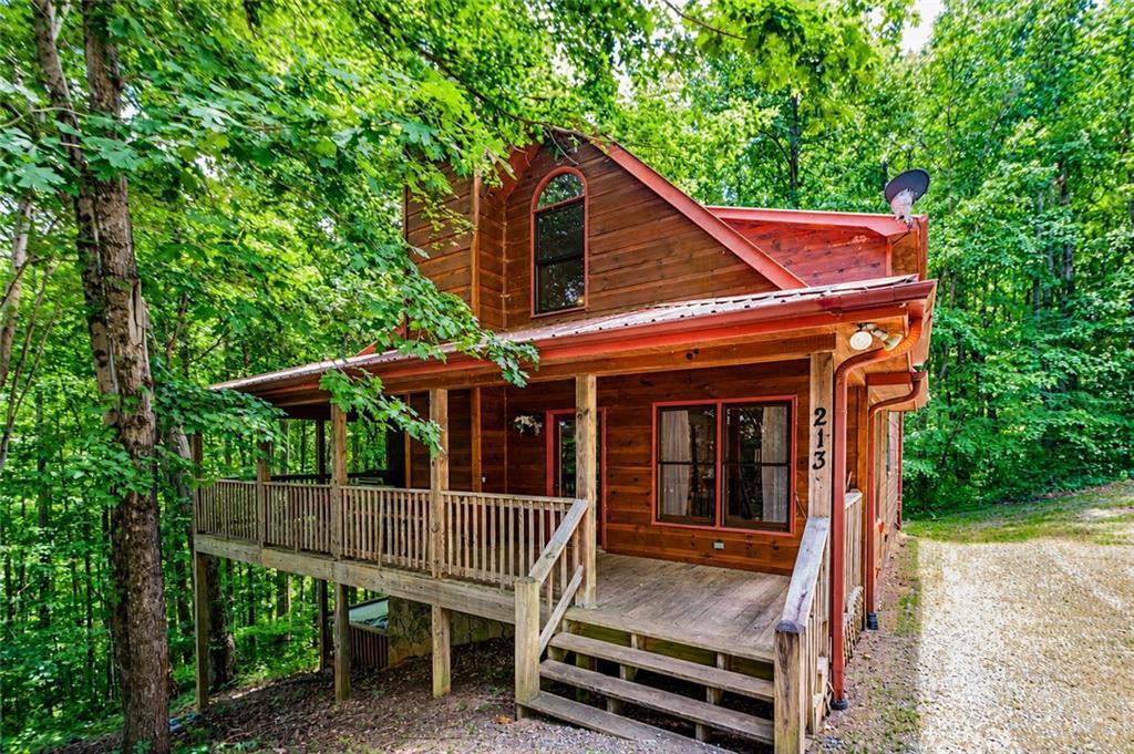 213 Moonshine Hollow, Blue Ridge, GA 30513