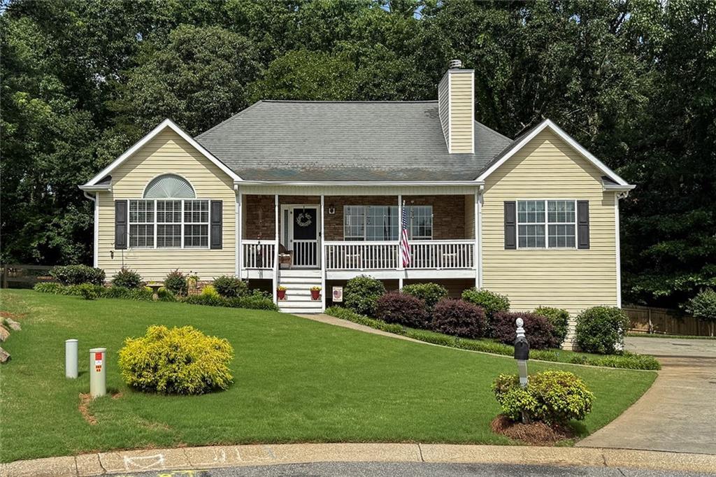 200 Taylors Farm Dr., Holly Springs, GA 30115