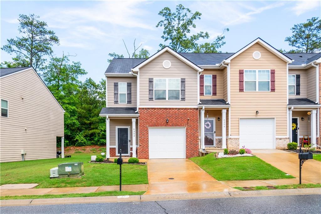 6302 Rockaway Rd., Atlanta, GA 30349