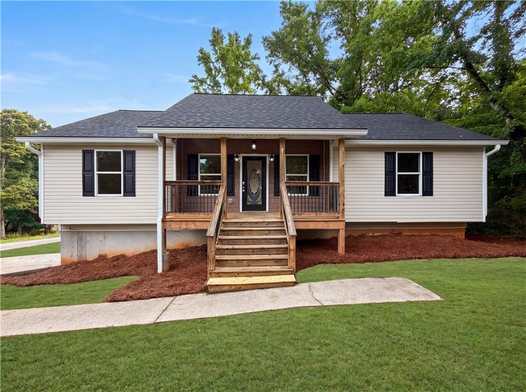 57 Landing Dr., Powder Springs, GA 30127