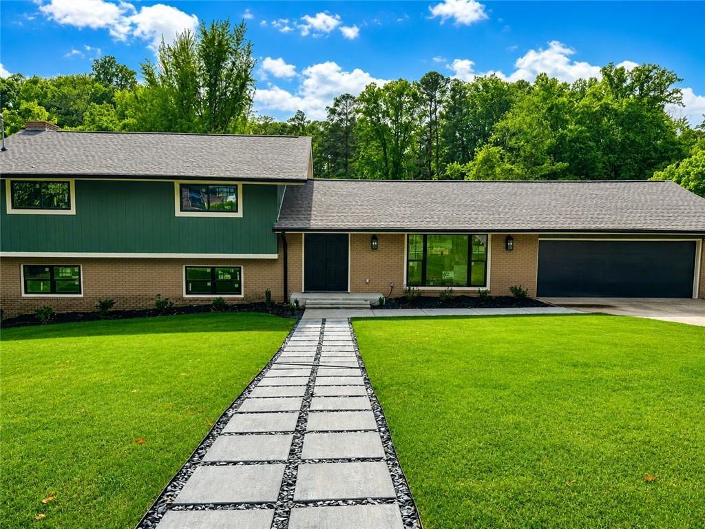 4255 Glenda Dr., College Park, GA 30337