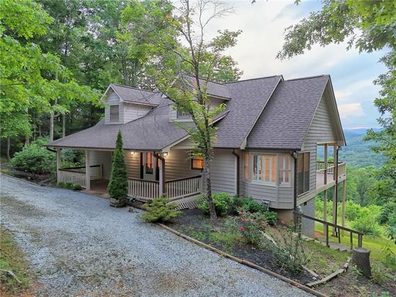 New Homes with Master Bedrooms on the 1st Floor in Lakemont: May 23rd to May 29th