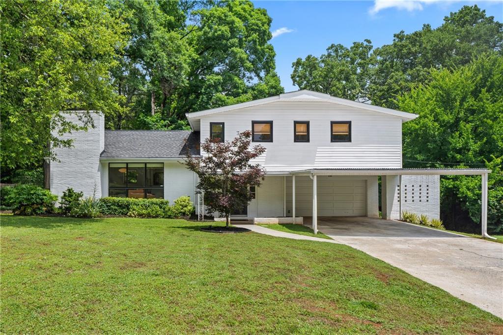 3036 Charlbury Pl., Avondale Estates, GA 30002