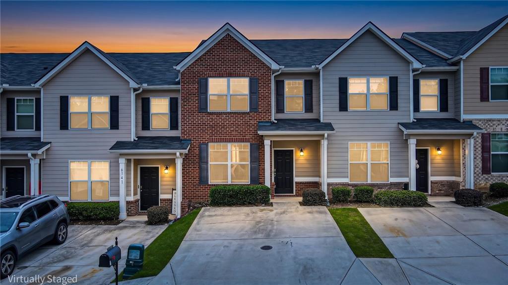 6137 Rockaway Rd., Atlanta, GA 30349