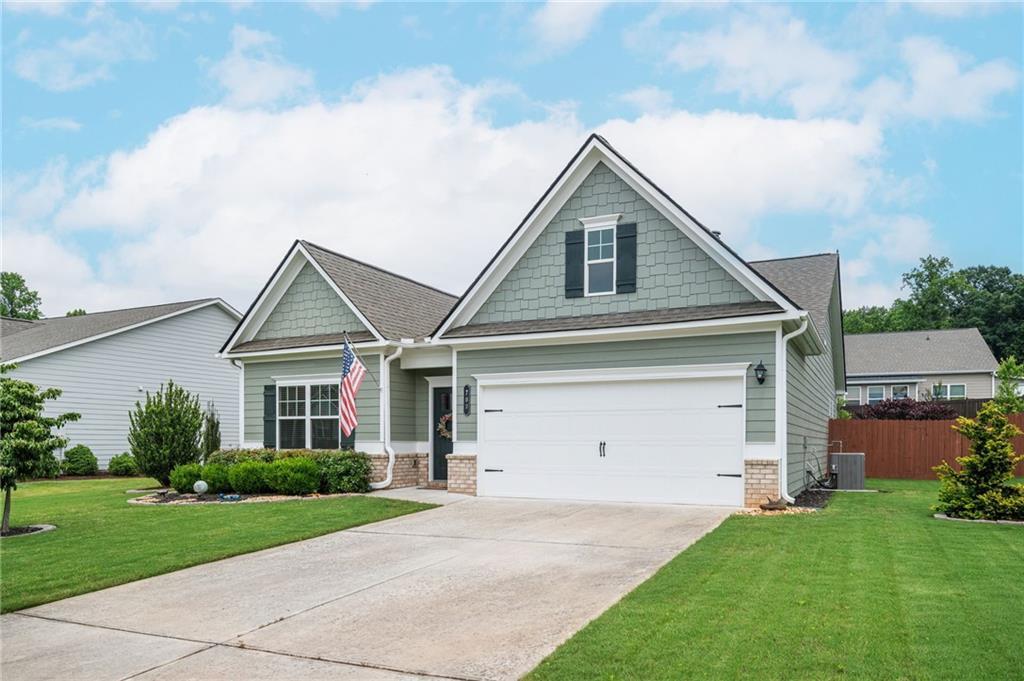 702 Owens Cir., Canton, GA 30115