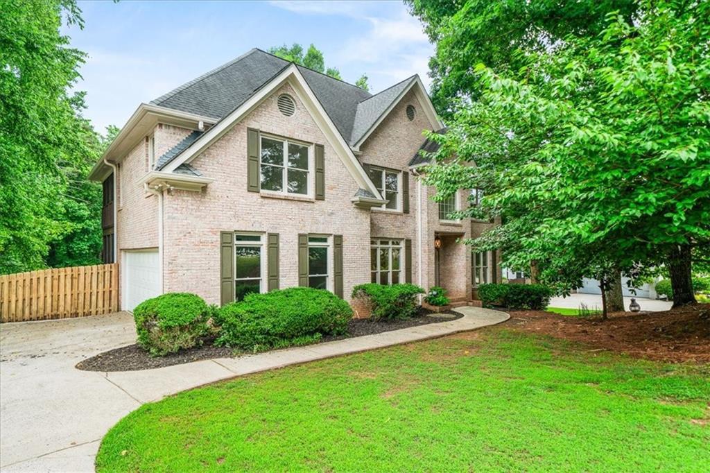 1710 Rising Mist Ln., Cumming, GA 30041