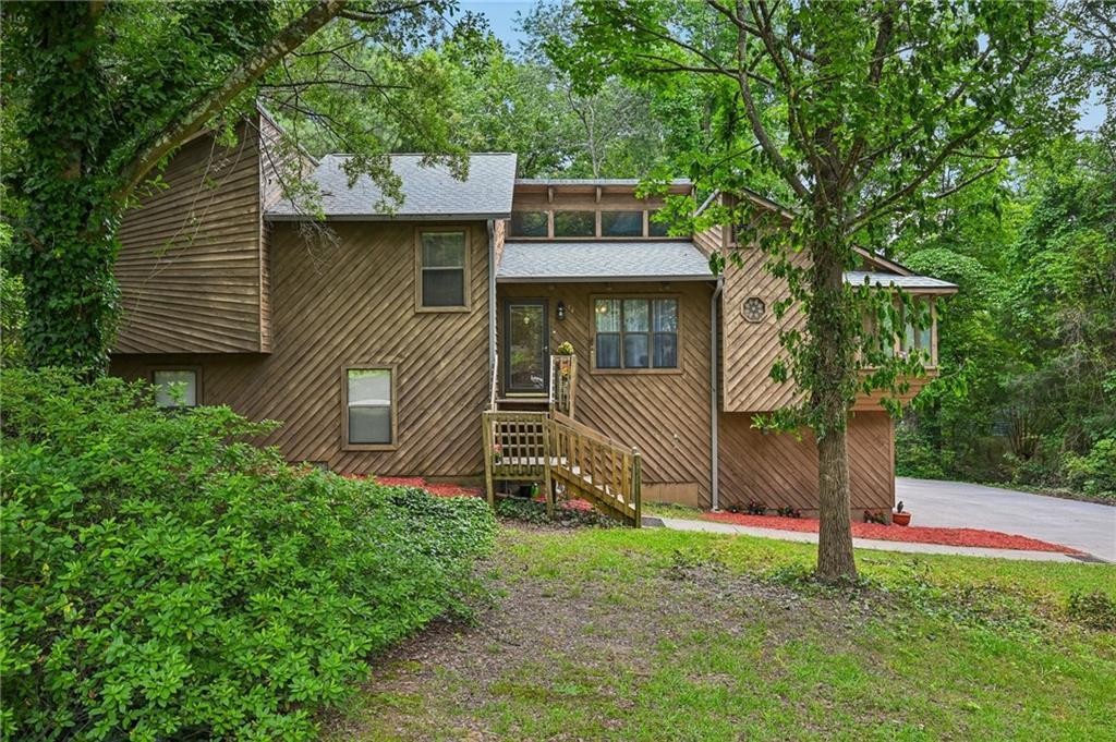 14 Bramblewood Way, Cartersville, GA 30120