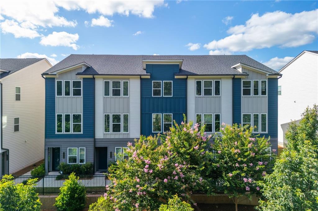1517 Layton Ln., Atlanta, GA 30318
