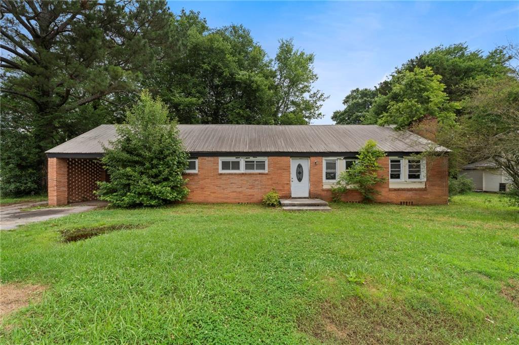 5 N Washington St., Summerville, GA 30747