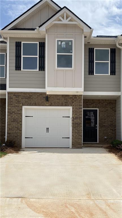 8339 Columbia Ct., Palmetto, GA 30268