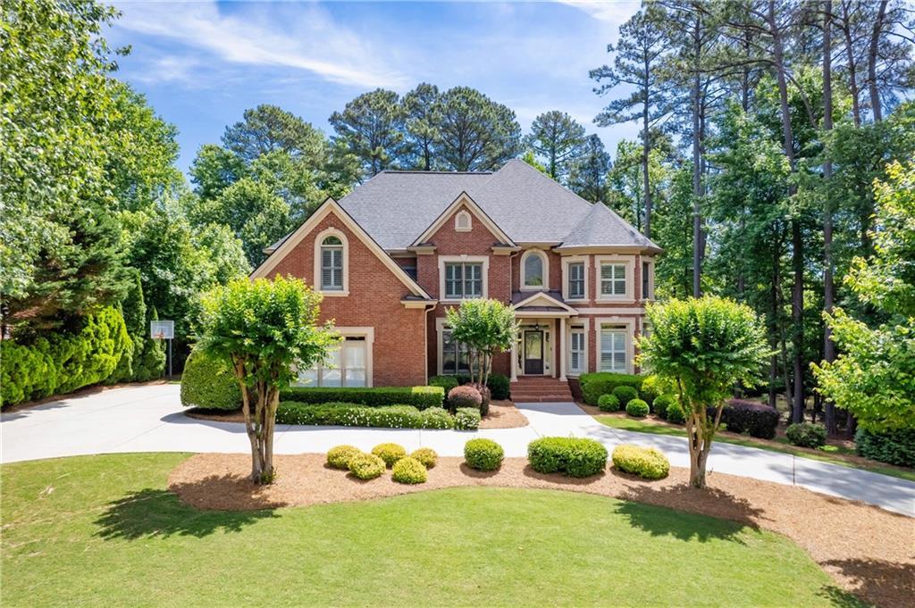 5510 Stoneleigh Dr., Suwanee, GA 30024