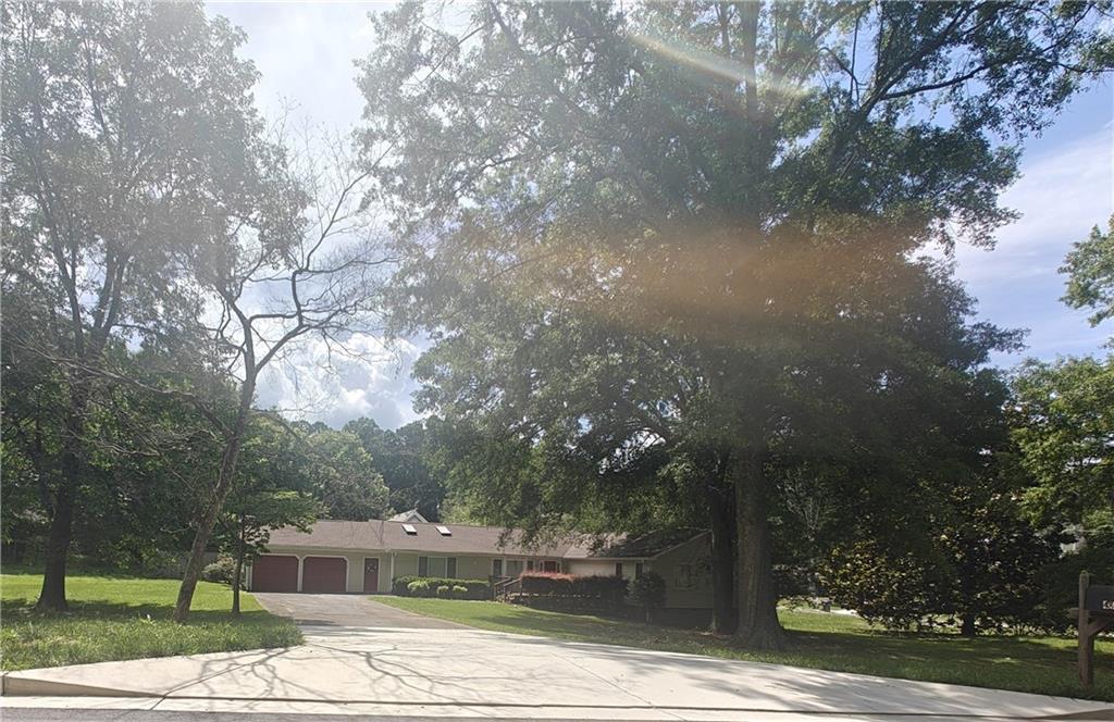 4845 Willow St., Acworth, GA 30101