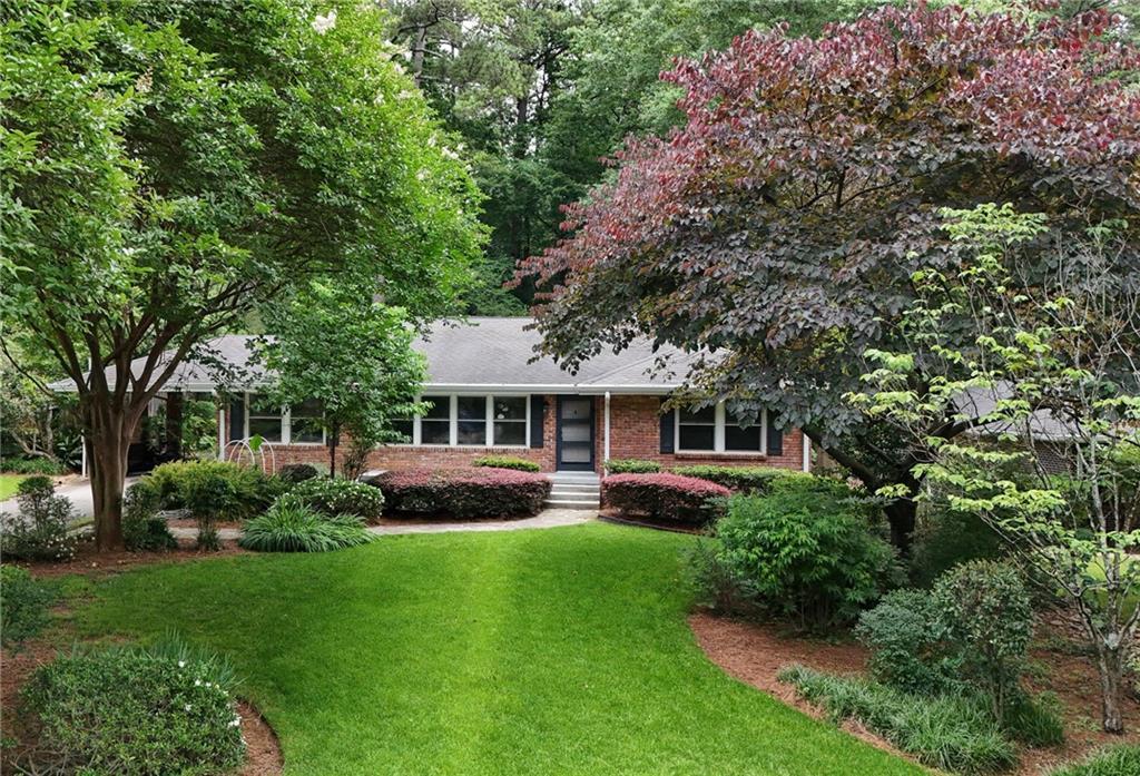 1437 N Amanda Cir., Atlanta, GA 30329