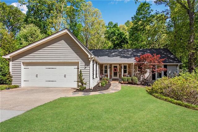 New Homes with Master Bedrooms on the 1st Floor in Horseshoe Bend: May 30th to June 5th