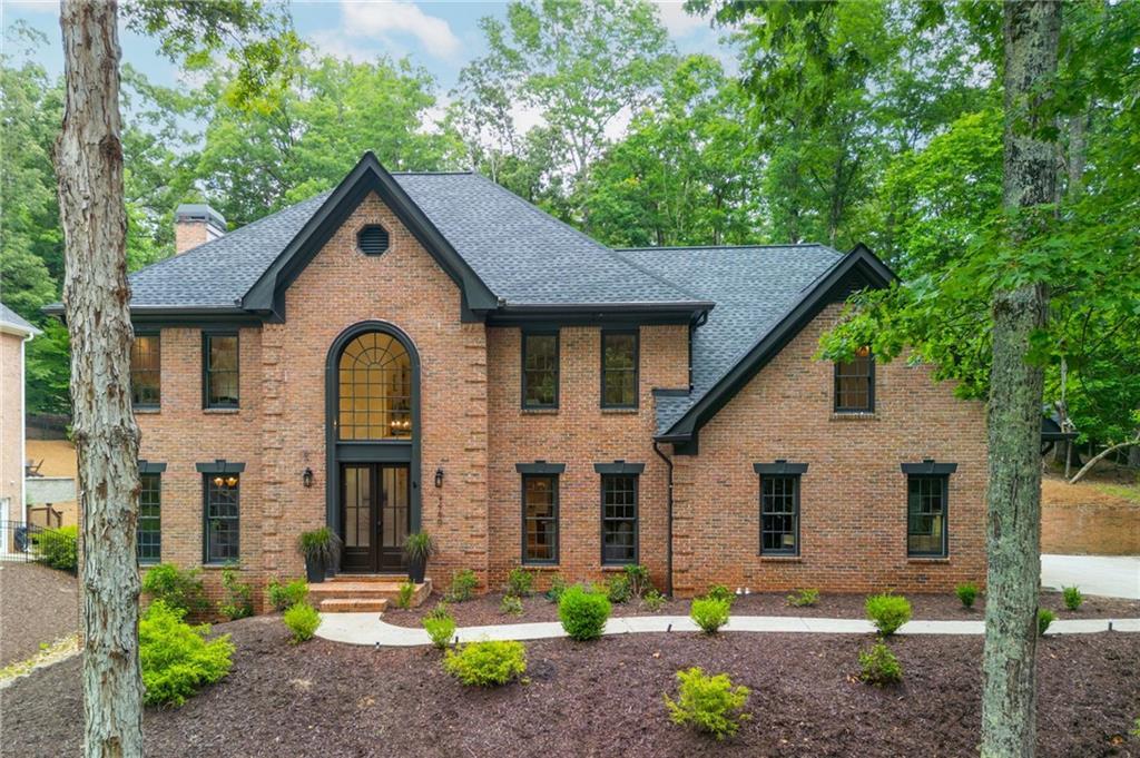 9460 Mistwater Close, Roswell, GA 30076