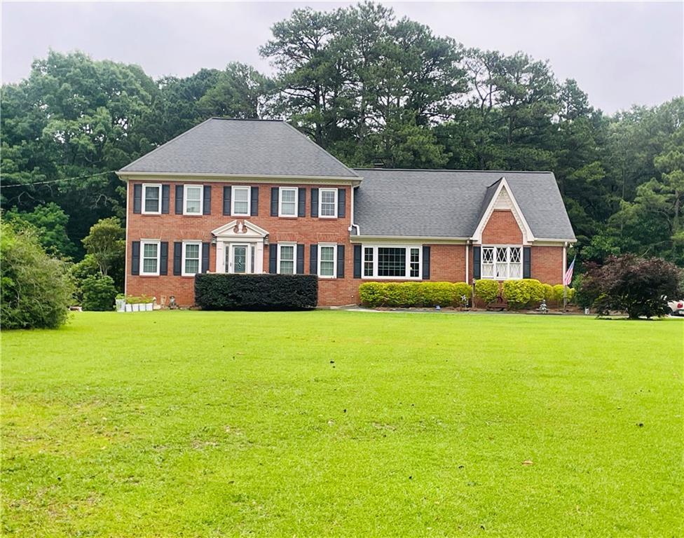 1452 Hillside Dr., Grayson, GA 30017