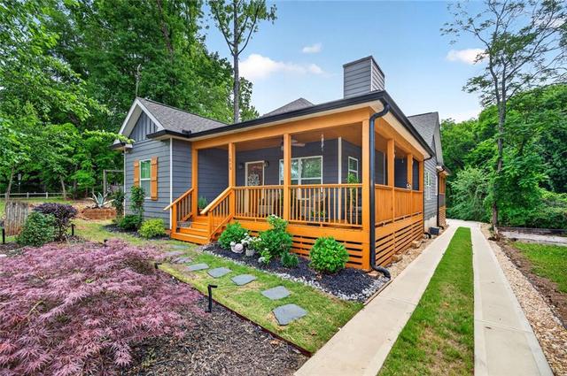 New Homes with Master Bedrooms on the 1st Floor in Underwood Hills: May 30th to June 5th