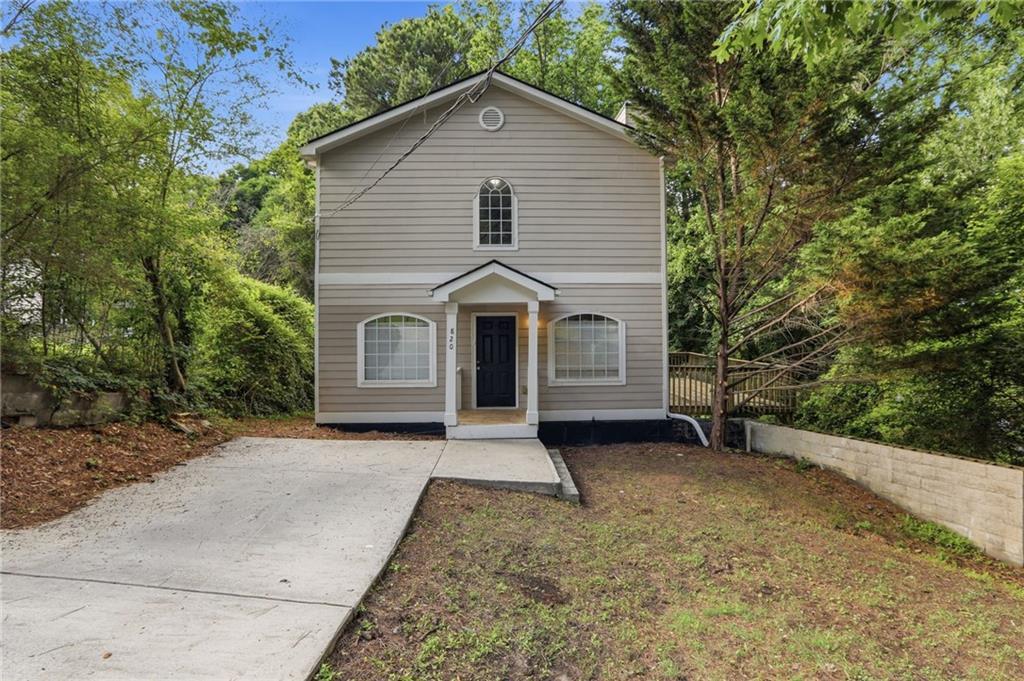 820 Magna Carta Dr., Atlanta, GA 30318
