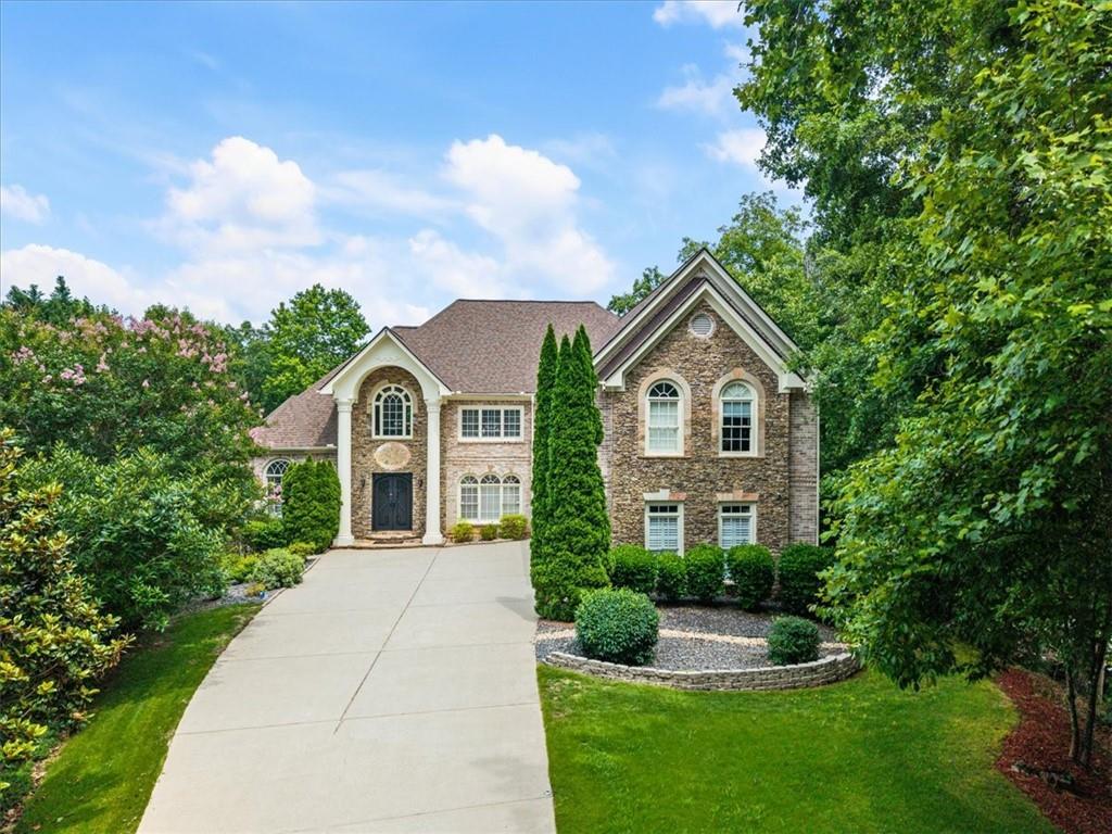 392 Lum Crowe Rd., Roswell, GA 30075
