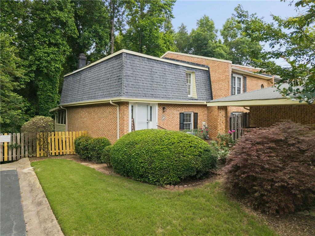 6500 Gaines Ferry Rd. #G-1, Flowery Branch, GA 30542