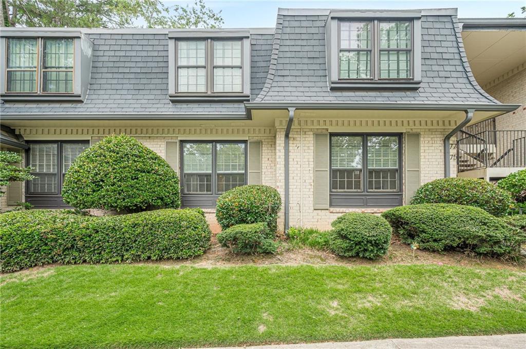 175 Maribeau Sq., Atlanta, GA 30327