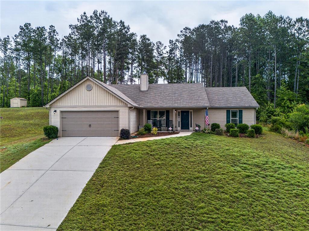 32 Armstrong Dr., Mansfield, GA 30055
