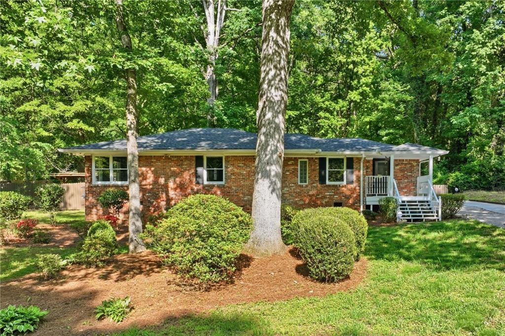 2109 Shady Ln., Tucker, GA 30084