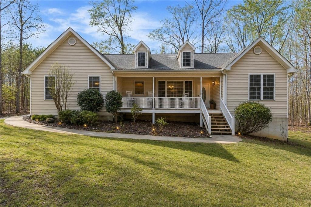 875 Knox Bridge Hwy., White, GA 30184