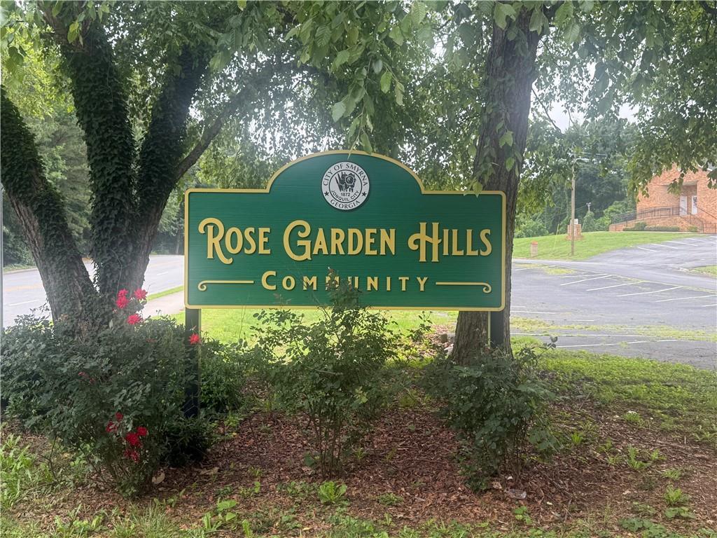 2560 Gordon Cir., Smyrna, GA 30080