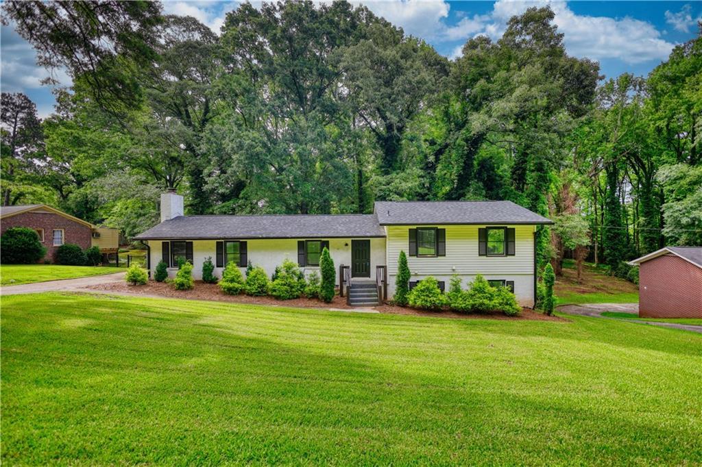 403 Greenwood Dr., Monroe, GA 30655
