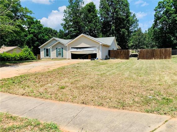 New Homes For Sale This Week That Attend Smith-Barnes Elementary School: May 29th to June 4th