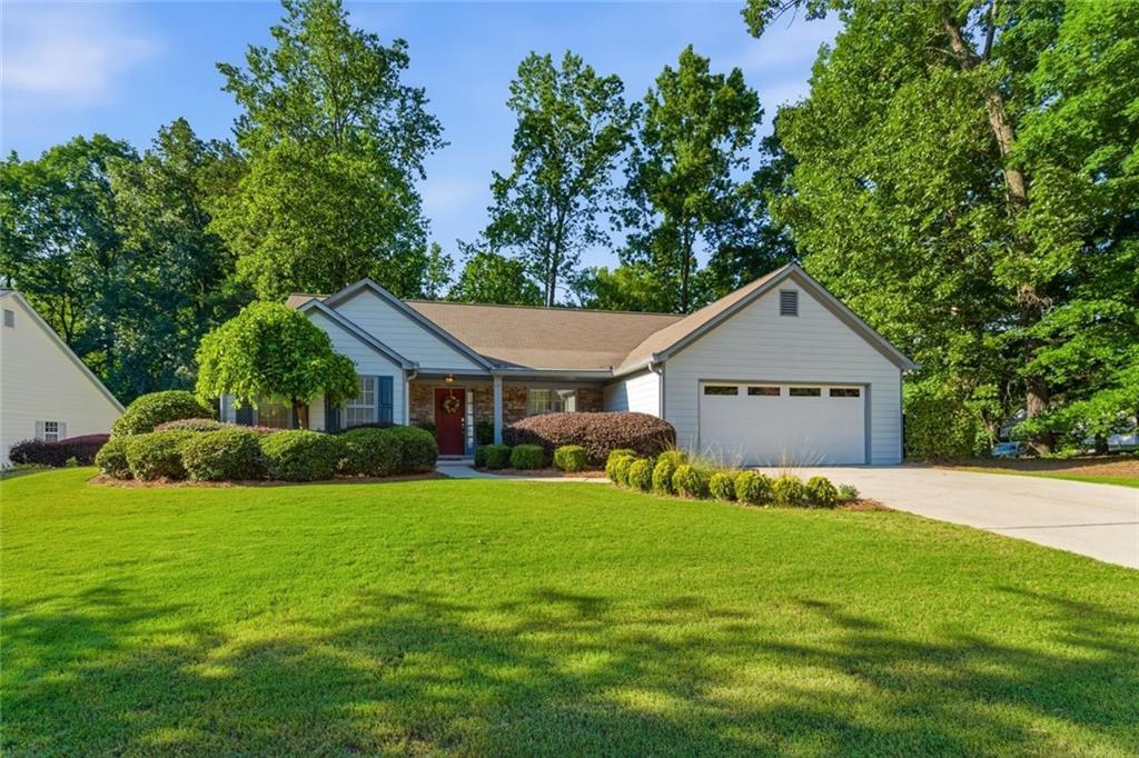 5274 Autumn Run Dr., Powder Springs, GA 30127