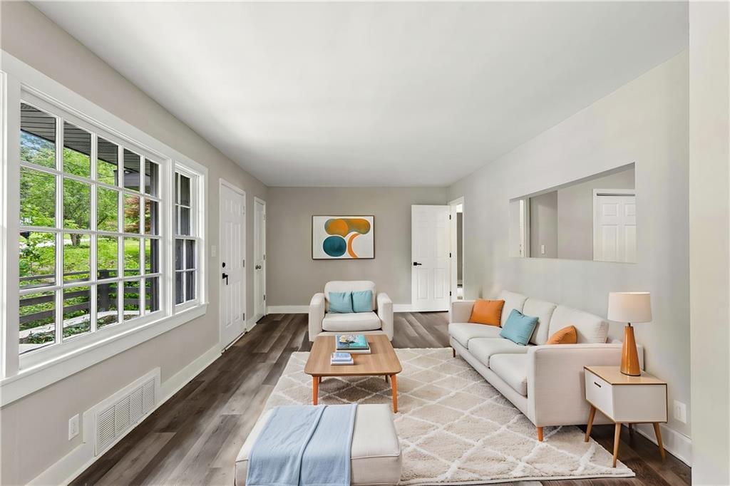 1956 Shirley St., Atlanta, GA 30311