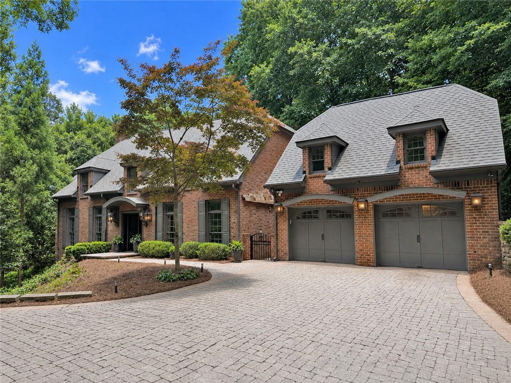 6095 River Chase Cir., Atlanta, GA 30328