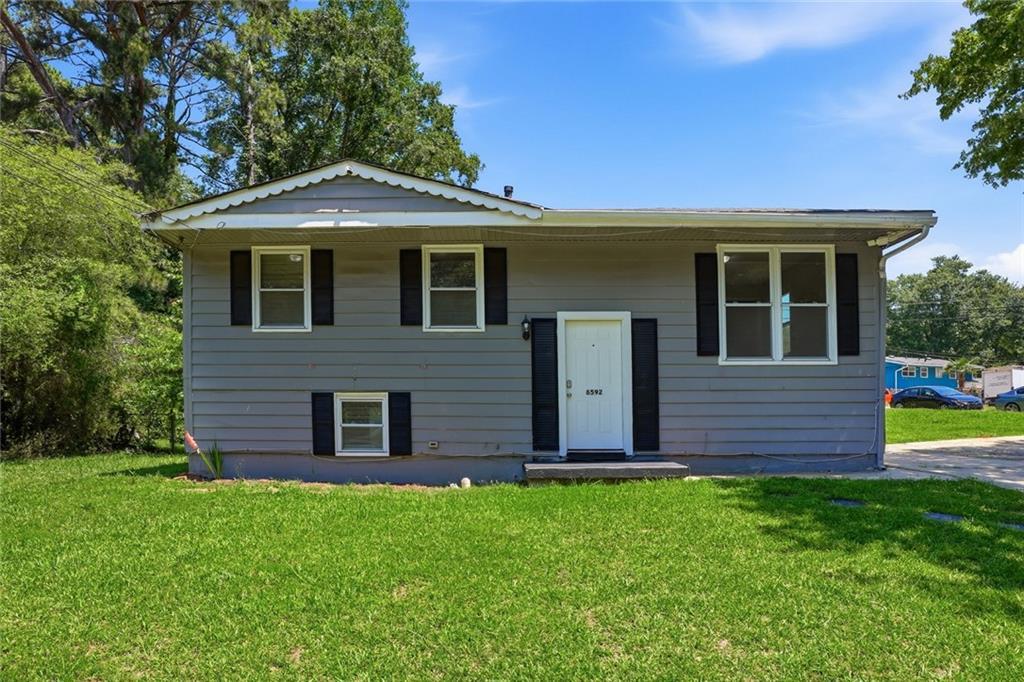 6592 Port A Prince Dr., Forest Park, GA 30297
