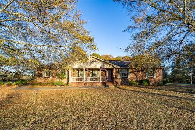 New Homes For Sale This Week That Attend Social Circle Elementary School: May 29th to June 4th