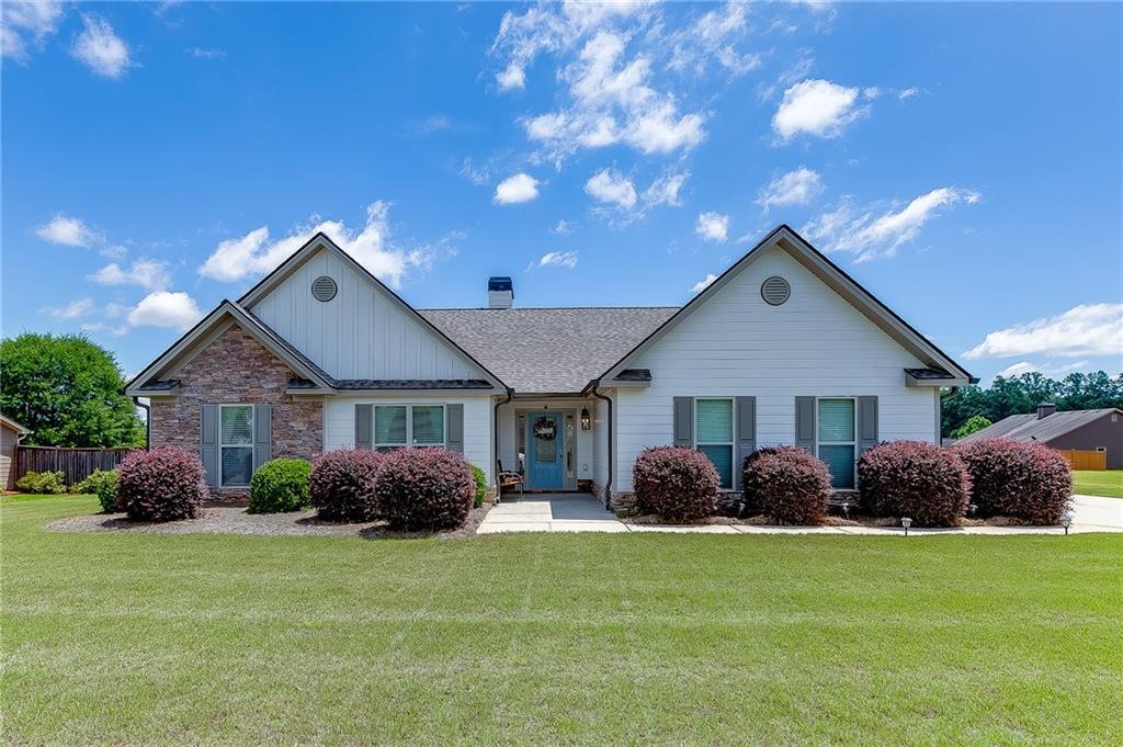 818 Bradmore Ct., Hoschton, GA 30548