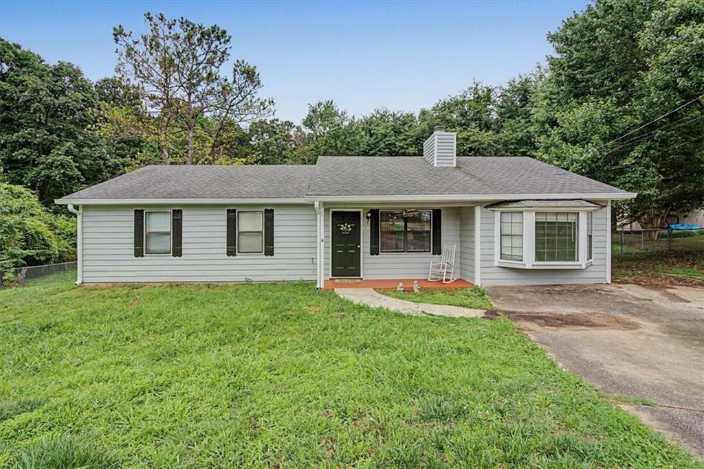 100 Willow Dr., Dallas, GA 30157