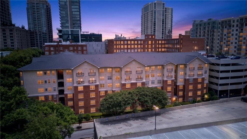 800 Peachtree St. #1411, Atlanta, GA 30308