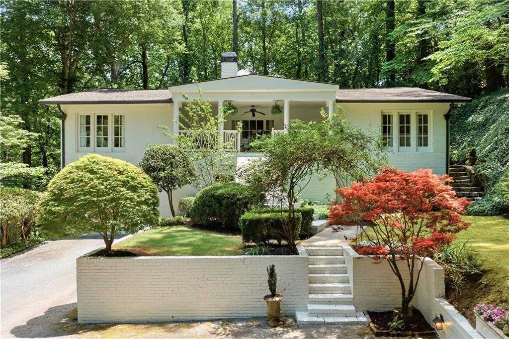 1220 E Beechwood Dr., Atlanta, GA 30327