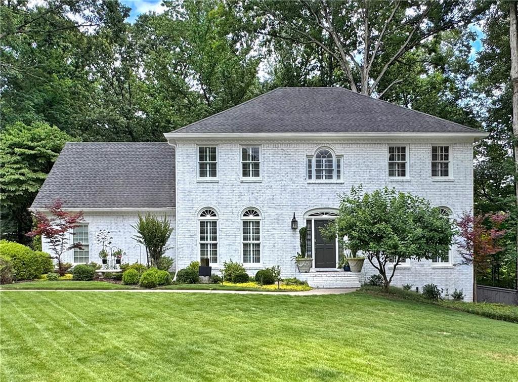 690 Wood Work Way, Roswell, GA 30076