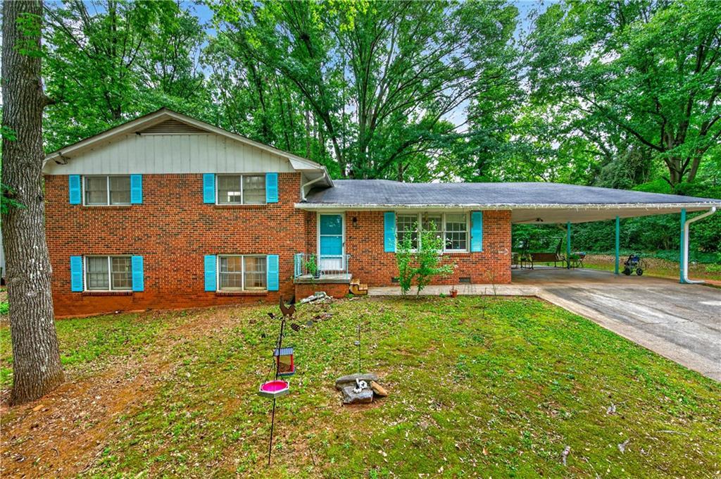 4894 Candlewood Ln., Stone Mountain, GA 30088
