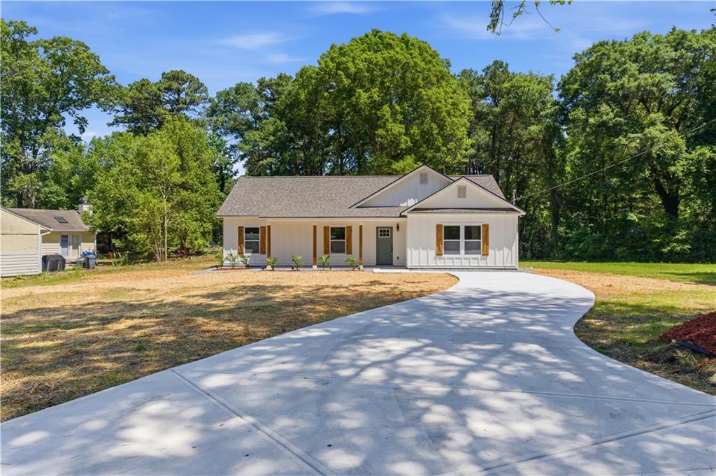 523 Weaver Dr., Marietta, GA 30066