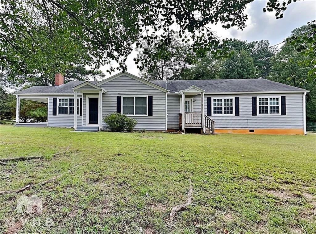 187 Dodgen Rd., Hampton, GA 30228