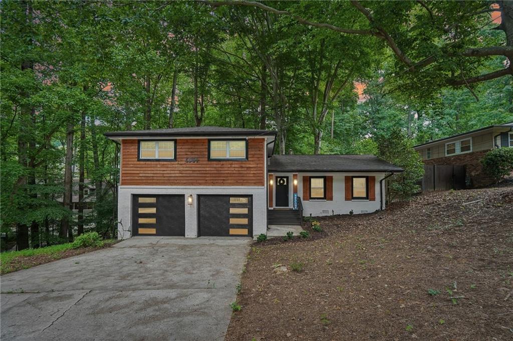 1564 Bubbling Creek Rd., Brookhaven, GA 30319