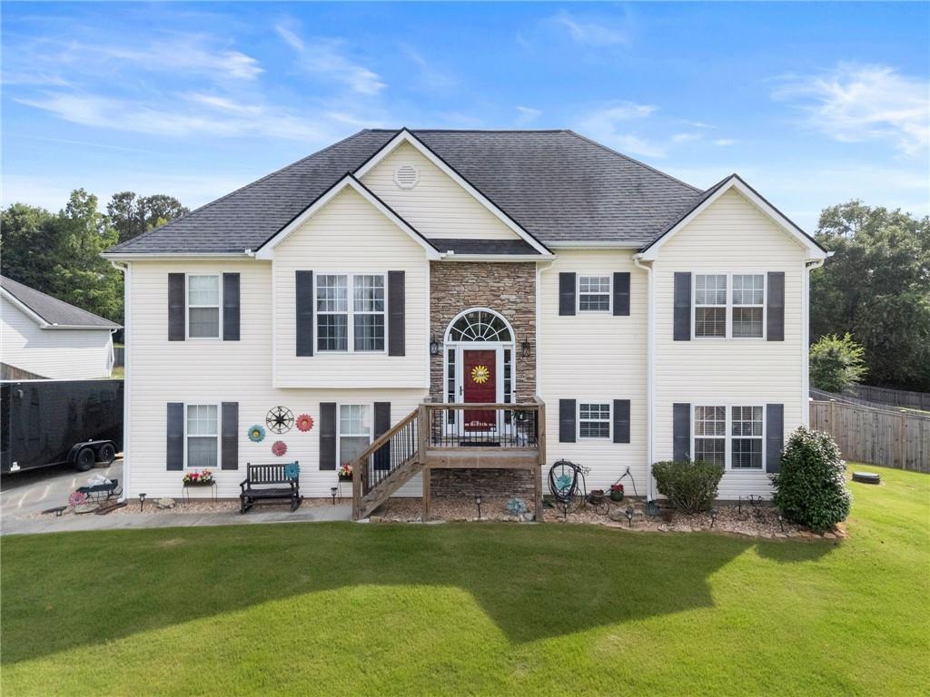 233 Cambridge Dr., Loganville, GA 30052