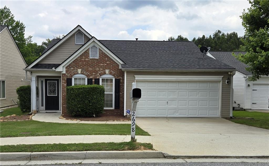 2698 Downingwood Ln., Grayson, GA 30017