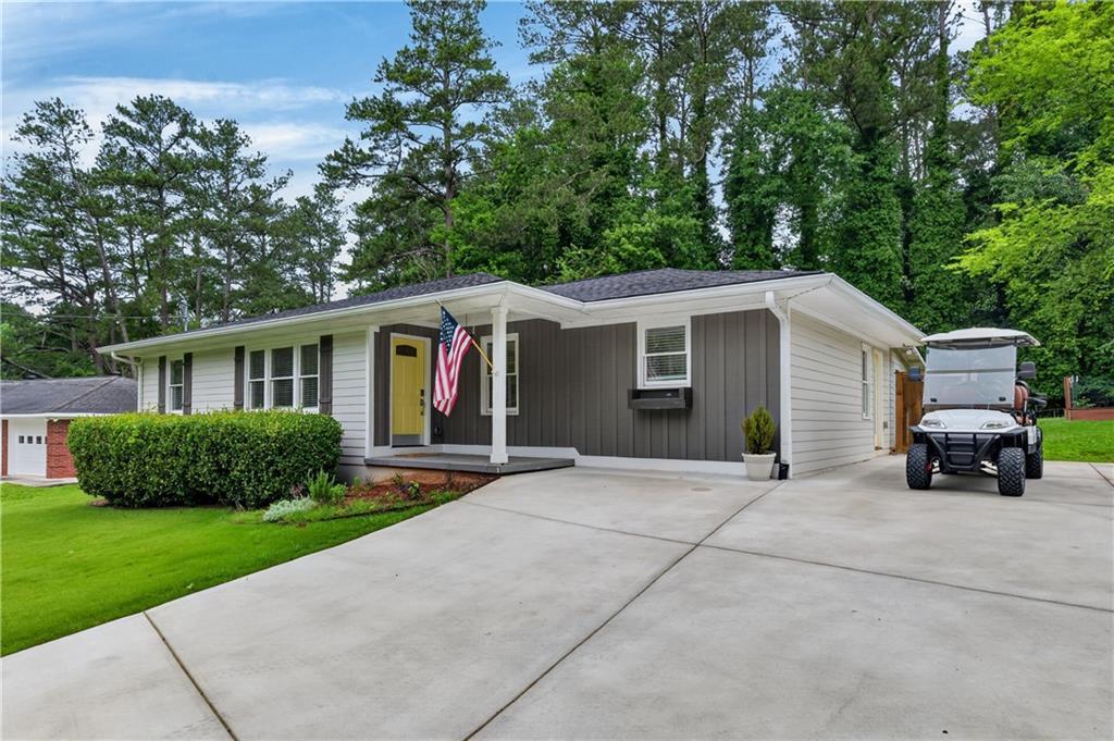 4300 Lakeview St., Acworth, GA 30101