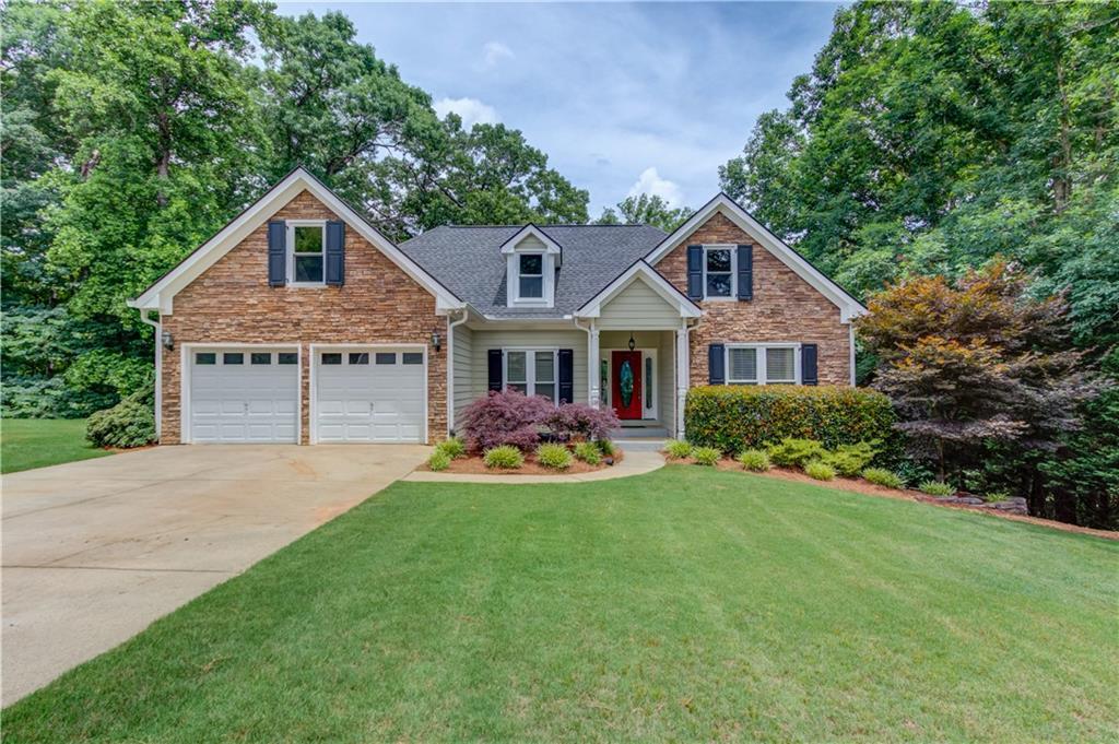 3160 Lakecrest Dr., Dacula, GA 30019