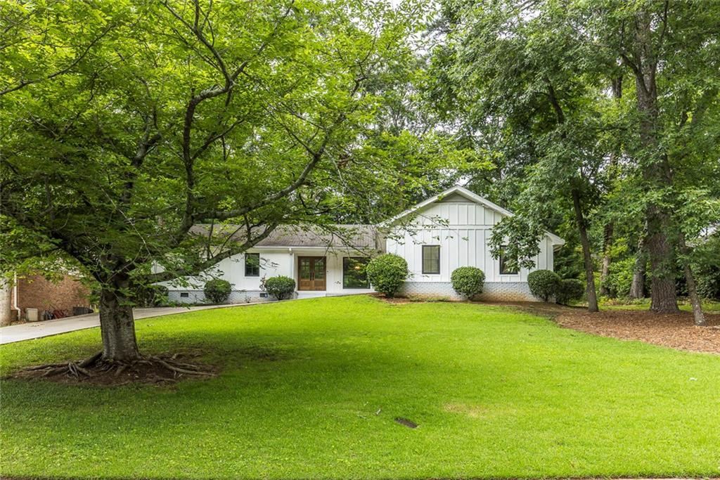 2364 Sandell Dr., Atlanta, GA 30338